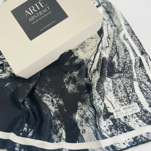 monochrome scarf