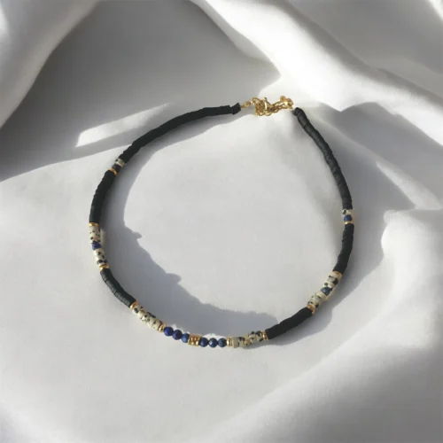 kolie s lapis lazuli
